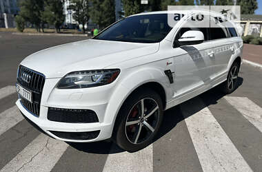 Audi Q7 2011