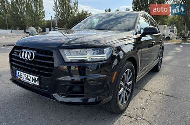 Позашляховик / Кросовер Audi Q7 2016 в Дніпрі