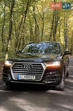 Audi Q7 2016