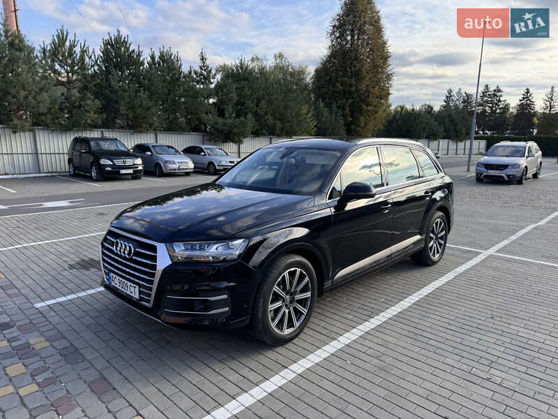 Внедорожник / Кроссовер Audi Q7 2016 в Львове
