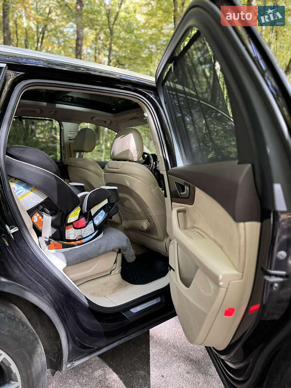 Внедорожник / Кроссовер Audi Q7 2016 в Львове