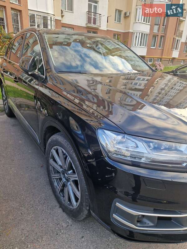 Внедорожник / Кроссовер Audi Q7 2018 в Львове