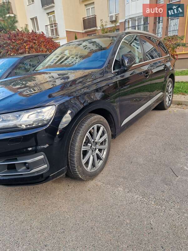 Audi Q7 2018