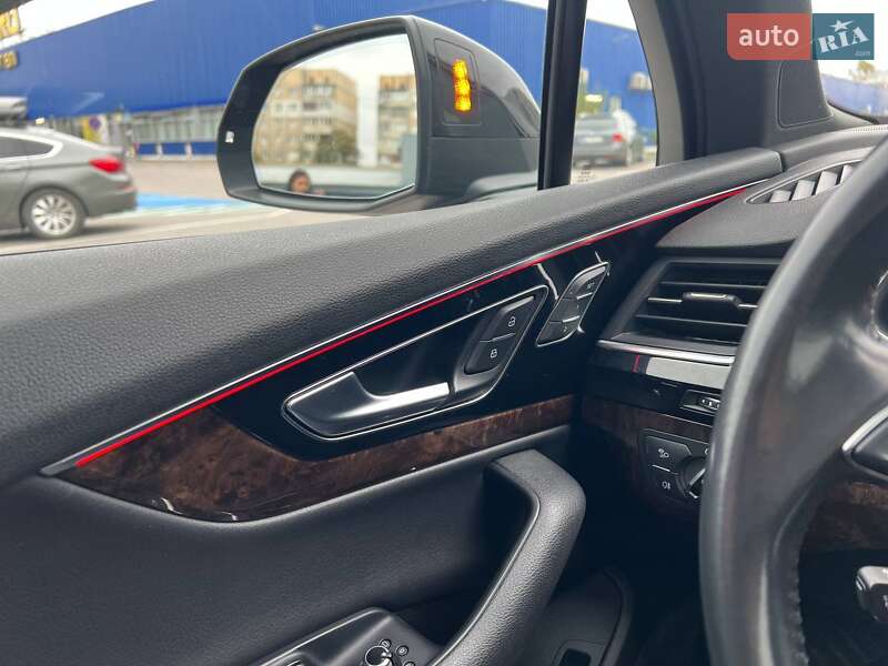 Внедорожник / Кроссовер Audi Q7 2017 в Львове