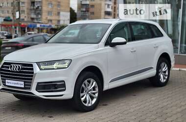 Внедорожник / Кроссовер Audi Q7 2017 в Хмельницком