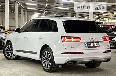 Внедорожник / Кроссовер Audi Q7 2015 в Одессе