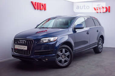 Внедорожник / Кроссовер Audi Q7 2015 в Киеве