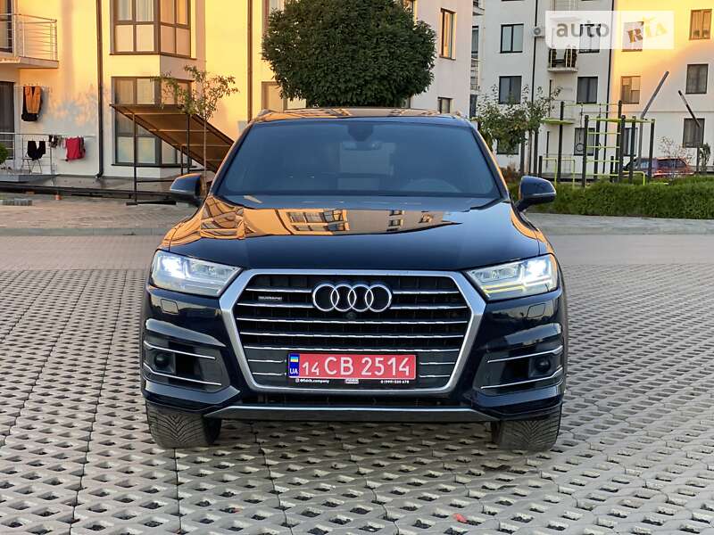 Внедорожник / Кроссовер Audi Q7 2016 в Луцке