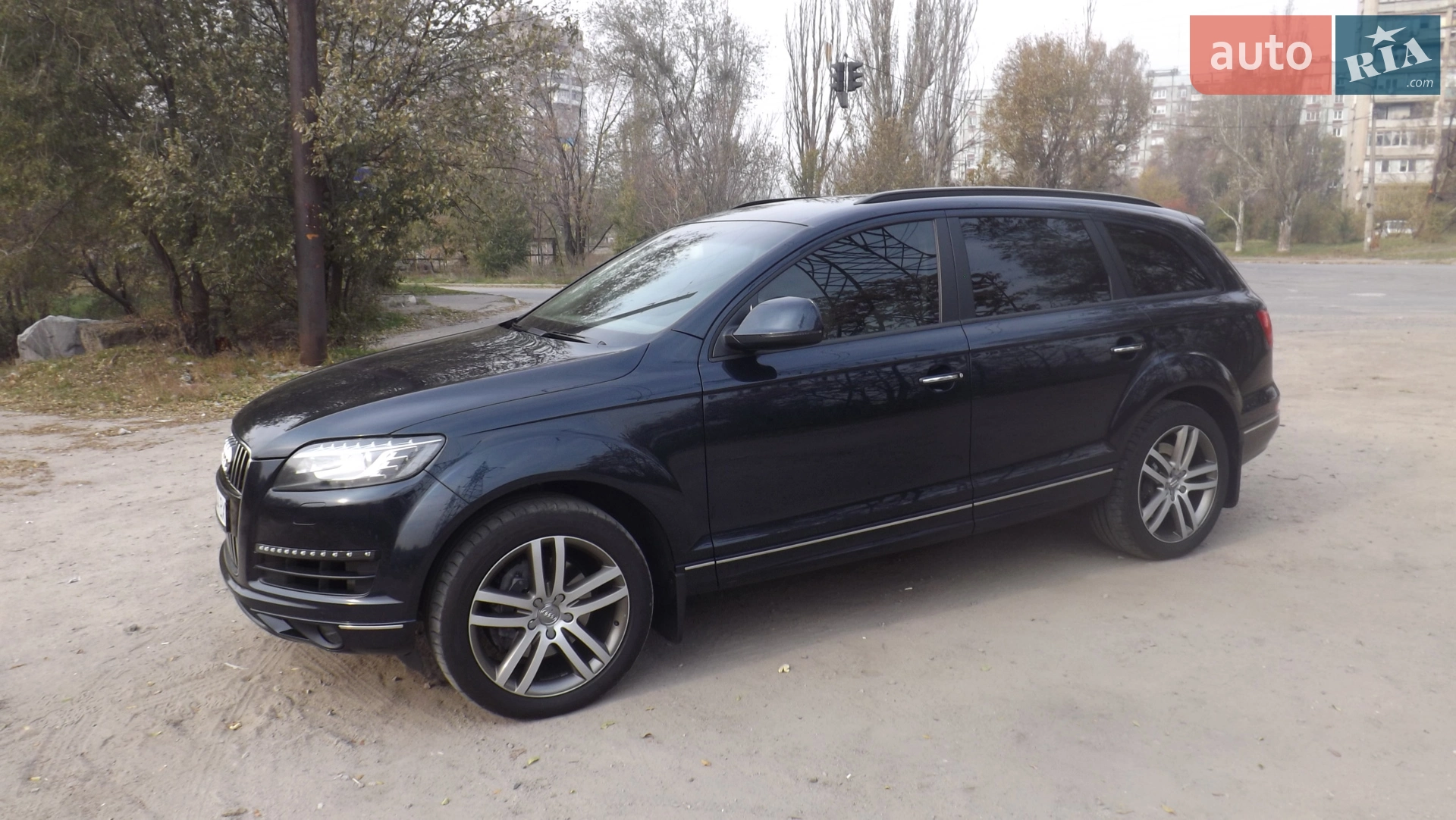 2011 Audi Q7 - мініатюра 2