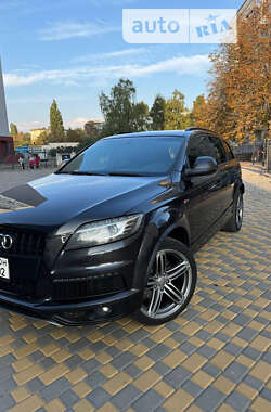 Audi Q7 2013