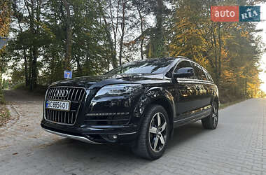 Внедорожник / Кроссовер Audi Q7 2012 в 