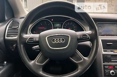 Позашляховик / Кросовер Audi Q7 2013 в Києві