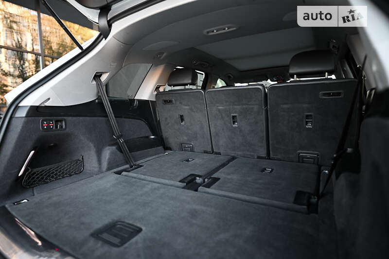 Внедорожник / Кроссовер Audi Q7 2018 в Ужгороде