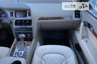 Внедорожник / Кроссовер Audi Q7 2011 в Виннице