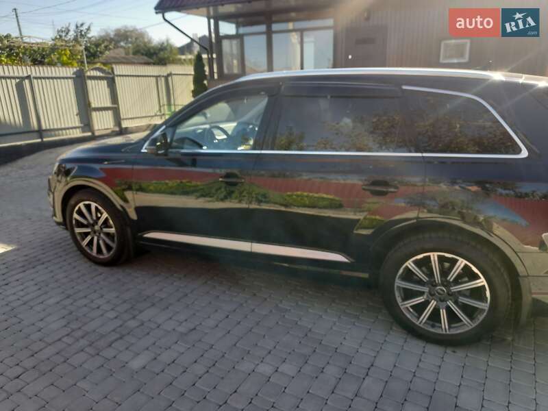 Внедорожник / Кроссовер Audi Q7 2017 в Первомайске фото 8 Внедорожник / Кроссовер Audi Q7 2017 в Первомайске