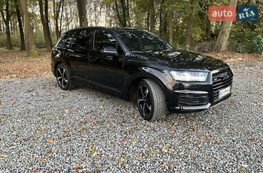 Внедорожник / Кроссовер Audi Q7 2018 в Самборе