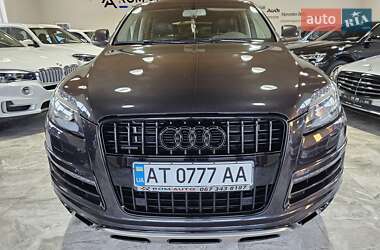 Внедорожник / Кроссовер Audi Q7 2012 в 