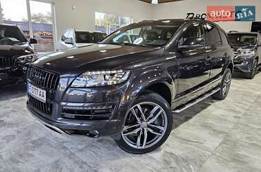 Внедорожник / Кроссовер Audi Q7 2012 в 