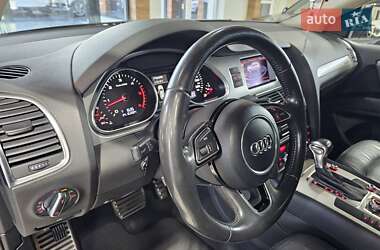 Внедорожник / Кроссовер Audi Q7 2012 в 