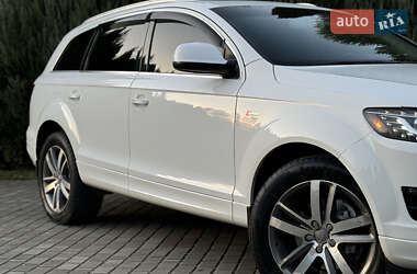 Позашляховик / Кросовер Audi Q7 2011 в Самборі