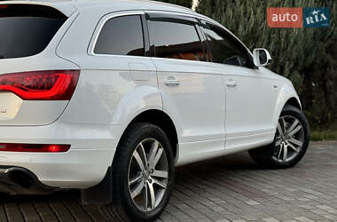 Позашляховик / Кросовер Audi Q7 2011 в Самборі