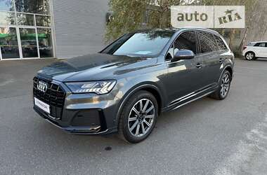 Внедорожник / Кроссовер Audi Q7 2022 в Киеве