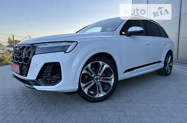 Внедорожник / Кроссовер Audi Q7 2025 в Ивано-Франковске