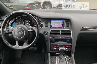 Позашляховик / Кросовер Audi Q7 2013 в Києві