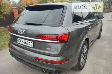 Позашляховик / Кросовер Audi Q7 2020 в Києві