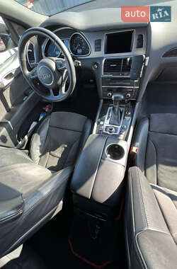 Внедорожник / Кроссовер Audi Q7 2013 в Киеве