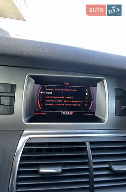 Внедорожник / Кроссовер Audi Q7 2013 в 