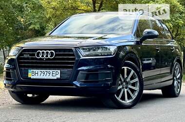 Позашляховик / Кросовер Audi Q7 2017 в Одесі