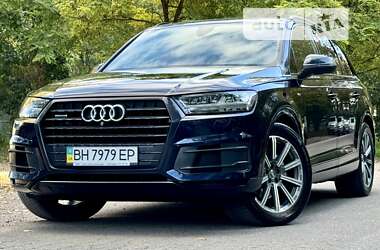 Позашляховик / Кросовер Audi Q7 2017 в Одесі