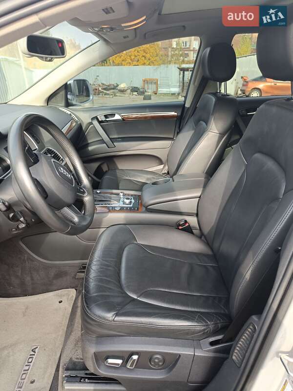 Внедорожник / Кроссовер Audi Q7 2015 в Черкассах