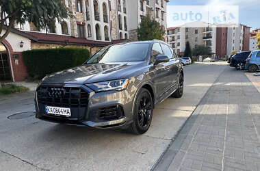 Позашляховик / Кросовер Audi Q7 2022 в Києві