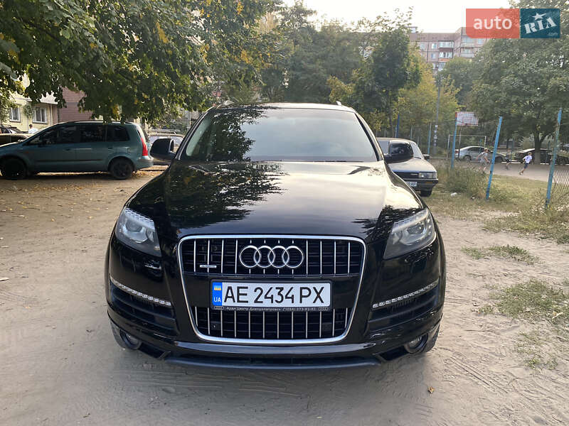Audi Q7 2014