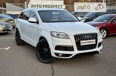 Позашляховик / Кросовер Audi Q7 2014 в Кривому Розі