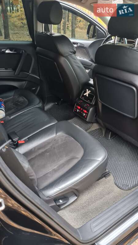 Позашляховик / Кросовер Audi Q7 2007 в Ірпені