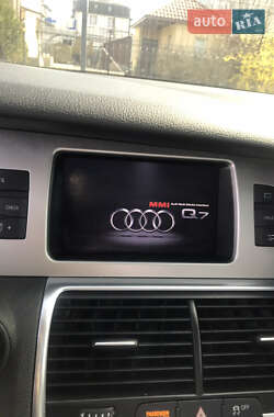 Внедорожник / Кроссовер Audi Q7 2012 в Киеве
