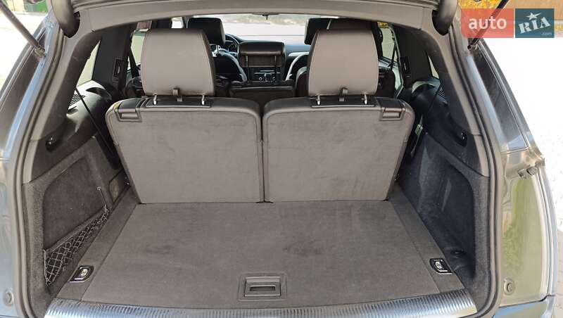 Внедорожник / Кроссовер Audi Q7 2013 в Львове