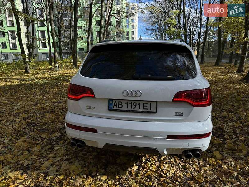 Позашляховик / Кросовер Audi Q7 2011 в Вінниці