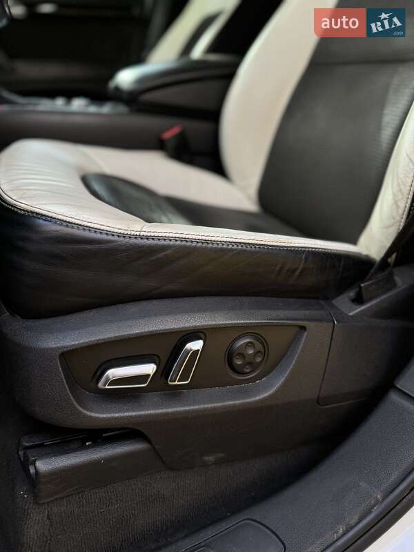 Позашляховик / Кросовер Audi Q7 2011 в Вінниці