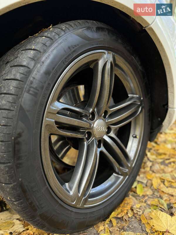 Позашляховик / Кросовер Audi Q7 2011 в Вінниці