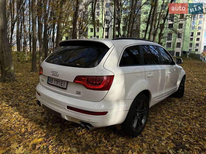 Позашляховик / Кросовер Audi Q7 2011 в Вінниці