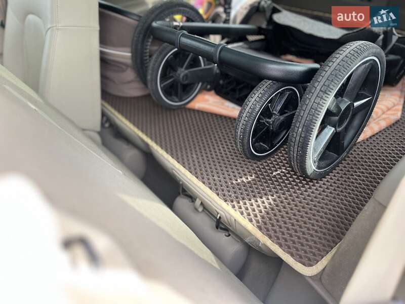 Позашляховик / Кросовер Audi Q7 2010 в Хмельницькому