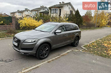 Внедорожник / Кроссовер Audi Q7 2010 в Киеве