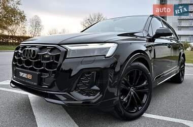 Позашляховик / Кросовер Audi Q7 2024 в Києві