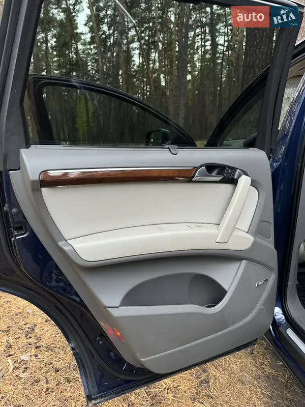 Audi Q7 2012 VIN WA1DGAFE3CD006453 фото оголошення 14 з 66