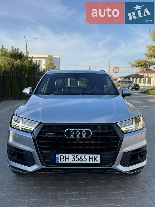 Внедорожник / Кроссовер Audi Q7 2017 в Одессе