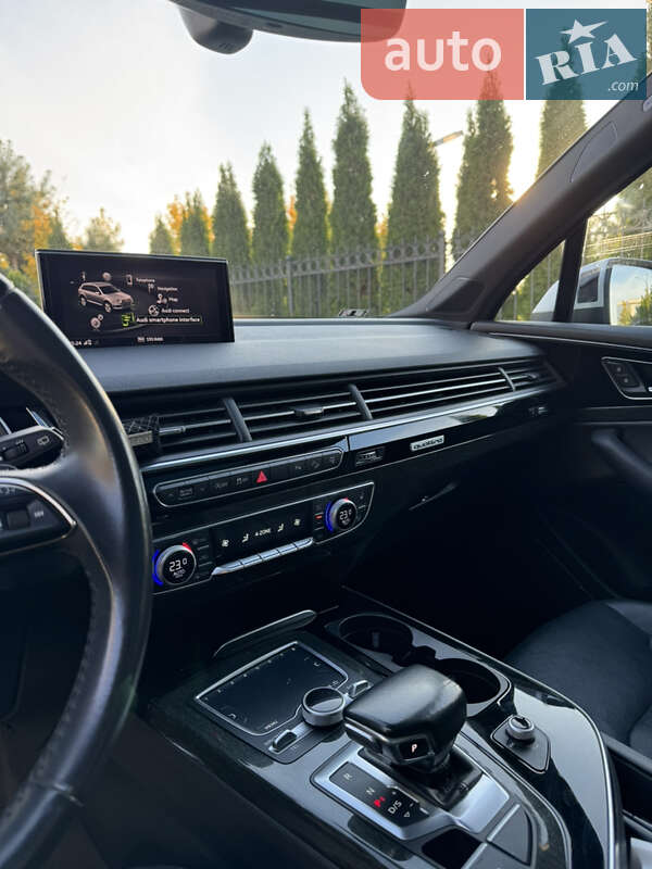 Внедорожник / Кроссовер Audi Q7 2017 в Одессе
